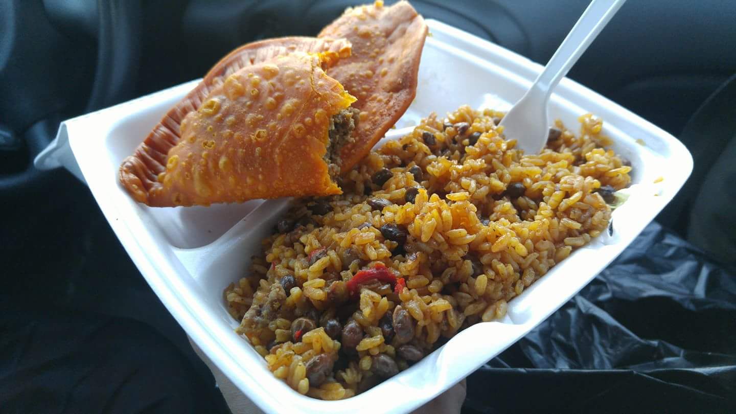 Montes Grocery Deli gallery 16