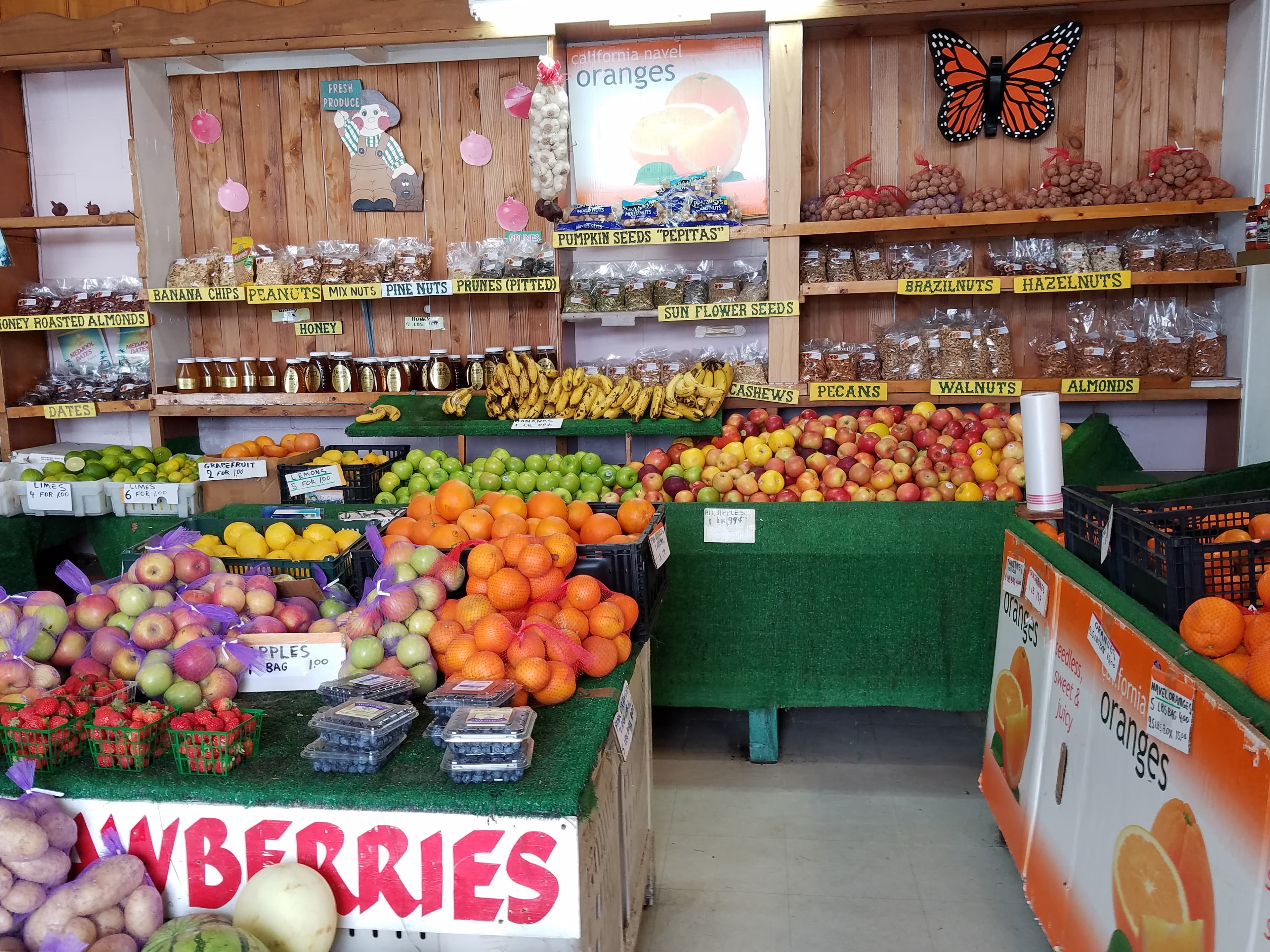 Oakhurst Fruit Stand gallery 20